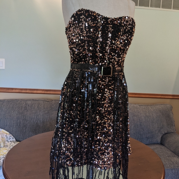 Blue b Dresses & Skirts - Blue b sequin dress